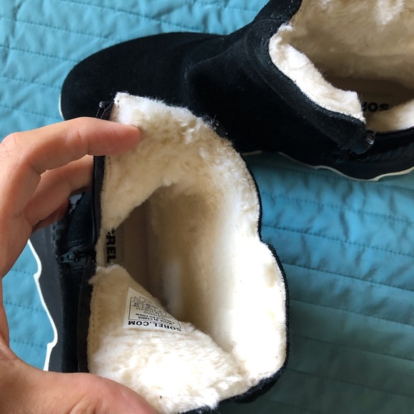 Boots - Picture 8 of 8